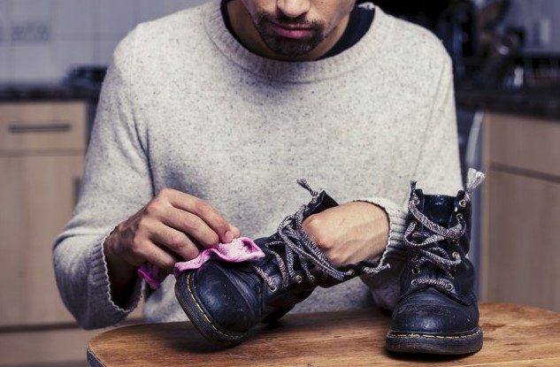 How To Remove Mink Oil From Leather Boots